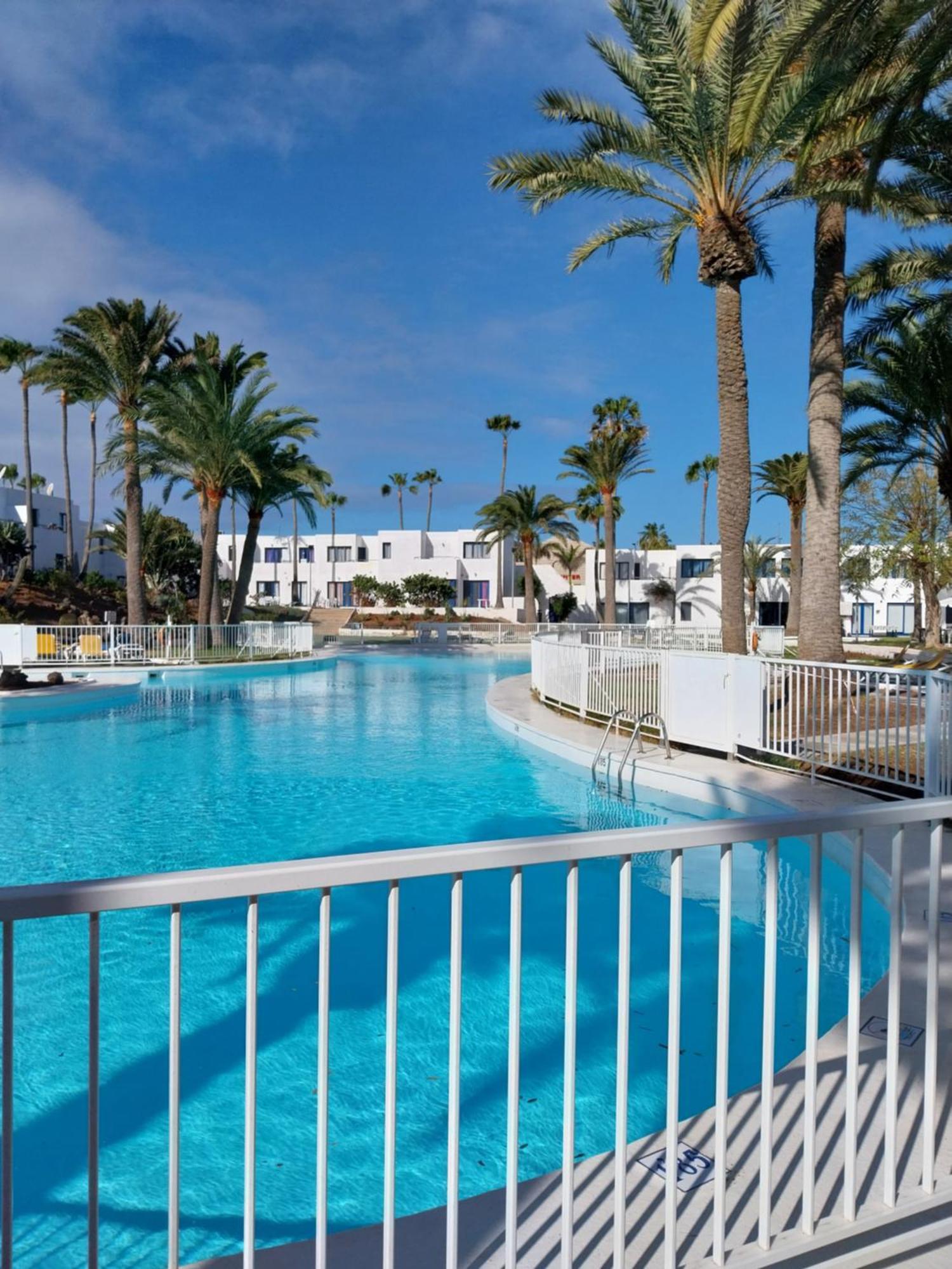 Royal Blue Corralejo By Sea You There Fuerteventura Exterior photo